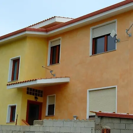 Il Rifugio Del Lupo - E6721 Bed & Breakfast *