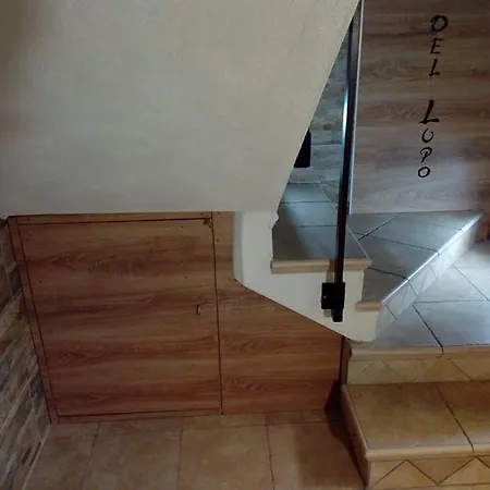 Il Rifugio Del Lupo - E6721 Couette-café Paringianu