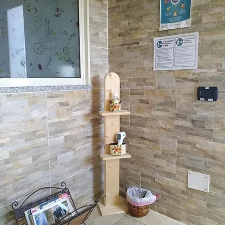 Il Rifugio Del Lupo - E6721 לינה וארוחת בוקר