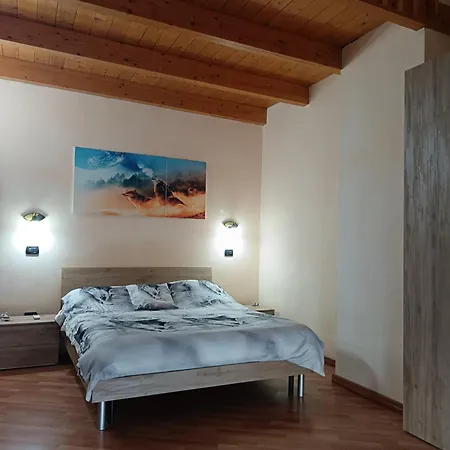 Il Rifugio Del Lupo - E6721 3* Paringianu