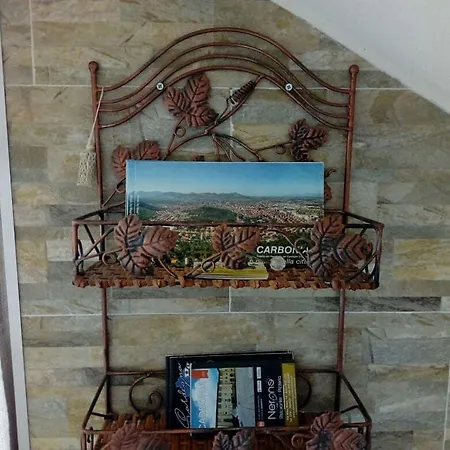 Bed & Breakfast Il Rifugio Del Lupo - E6721 3*