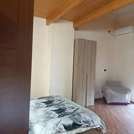 Bed & Breakfast Il Rifugio Del Lupo - E6721