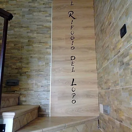 Bed & Breakfast Il Rifugio Del Lupo - E6721